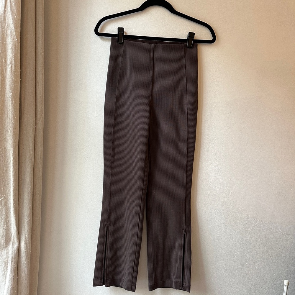 lululemon Ribbed Softstreme Zip-Leg High-Rise Cropped Pant 25" Espresso Size 4